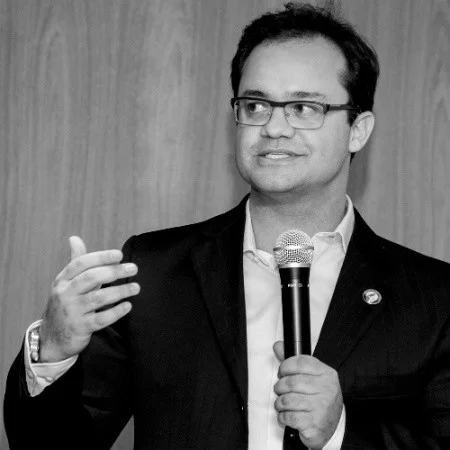 Clayton Guimarães
